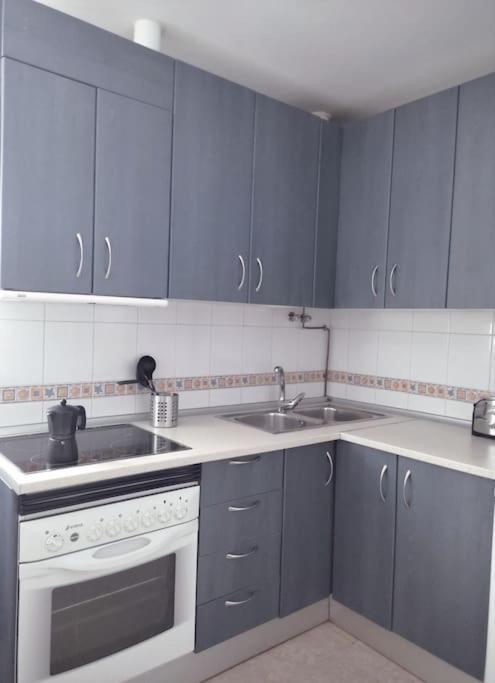 Apartamento Las Brisas 린콘데라빅토리아 외부 사진